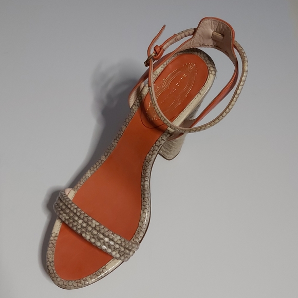 Elie Tahari Leather Snakeskin Platform Sandal - Picture 4 of 9